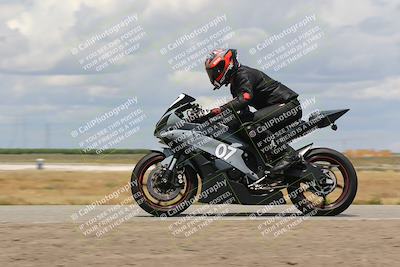 media/Apr-26-2024-TrackDaz (Fri) [[c4b677d280]]/B Group/120pm (Wheelie Bump)/